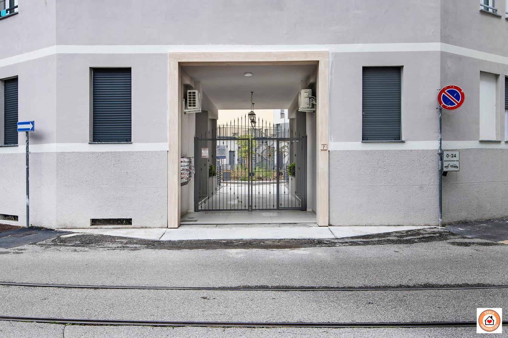Ferienwohnung Borgo Milanese - Bocconi 15 Minuti Exterior foto